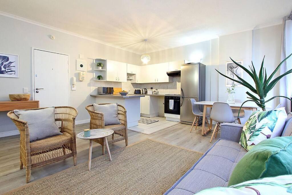 Perspectives 1 Bedroom In Cbd With Rooftop Pool And Views *
